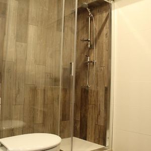 Habitación Estándar con 2 Camas Individuales