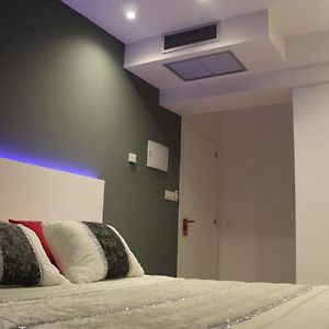 Habitación Estándar con Cama Queen